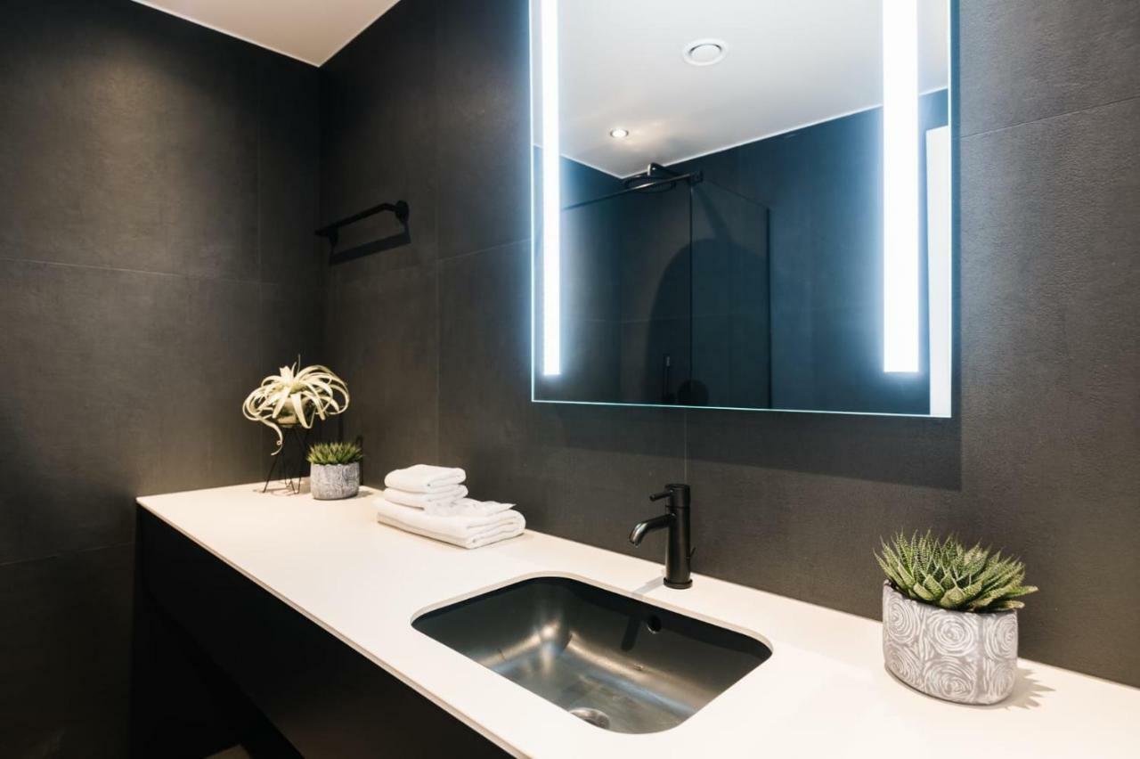 Maestro Design Hotel Liepāja Екстериор снимка