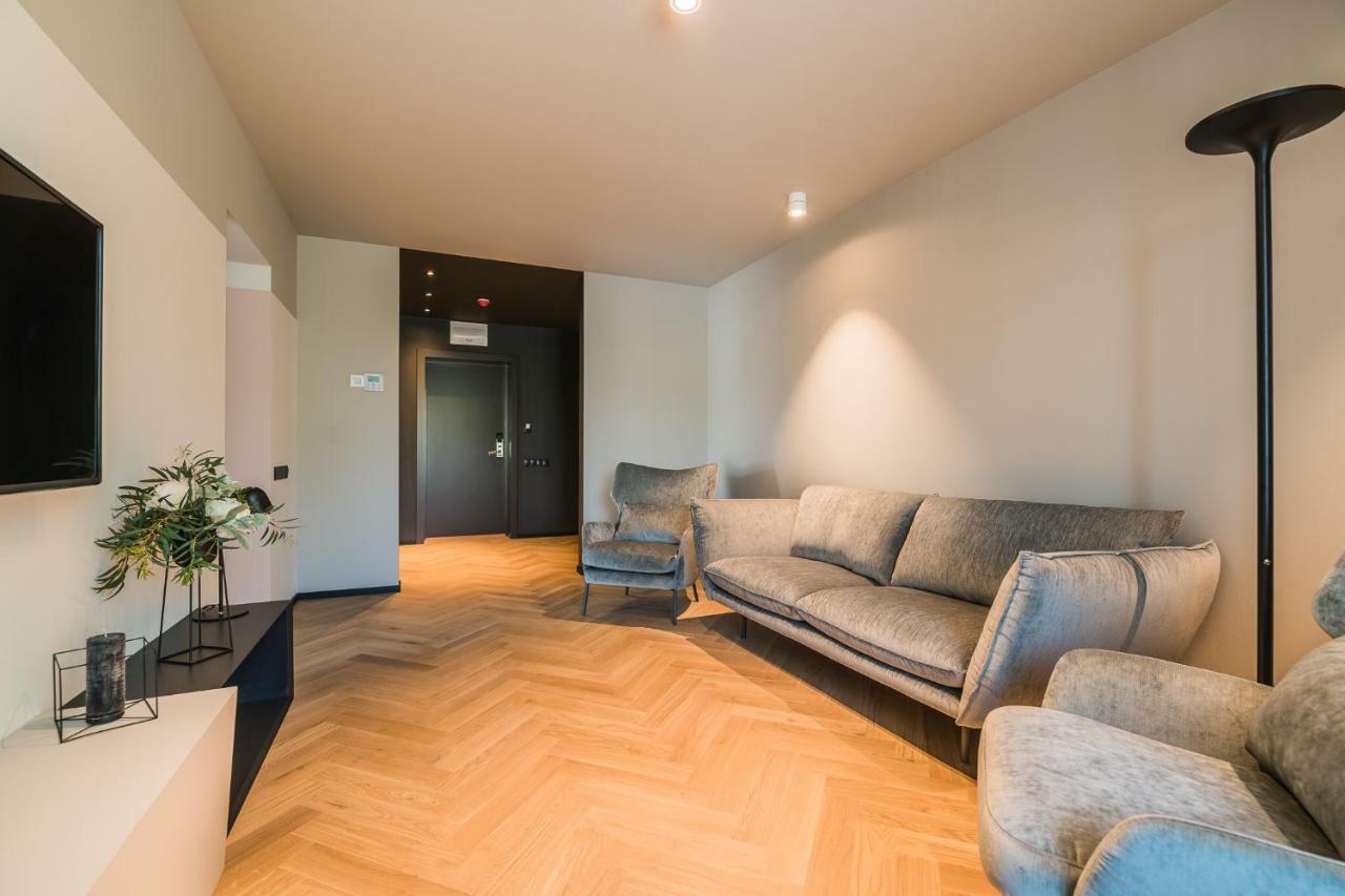 Maestro Design Hotel Liepāja Екстериор снимка