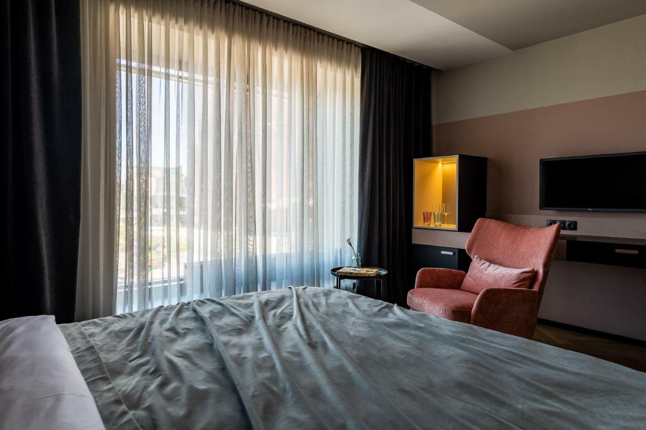 Maestro Design Hotel Liepāja Екстериор снимка