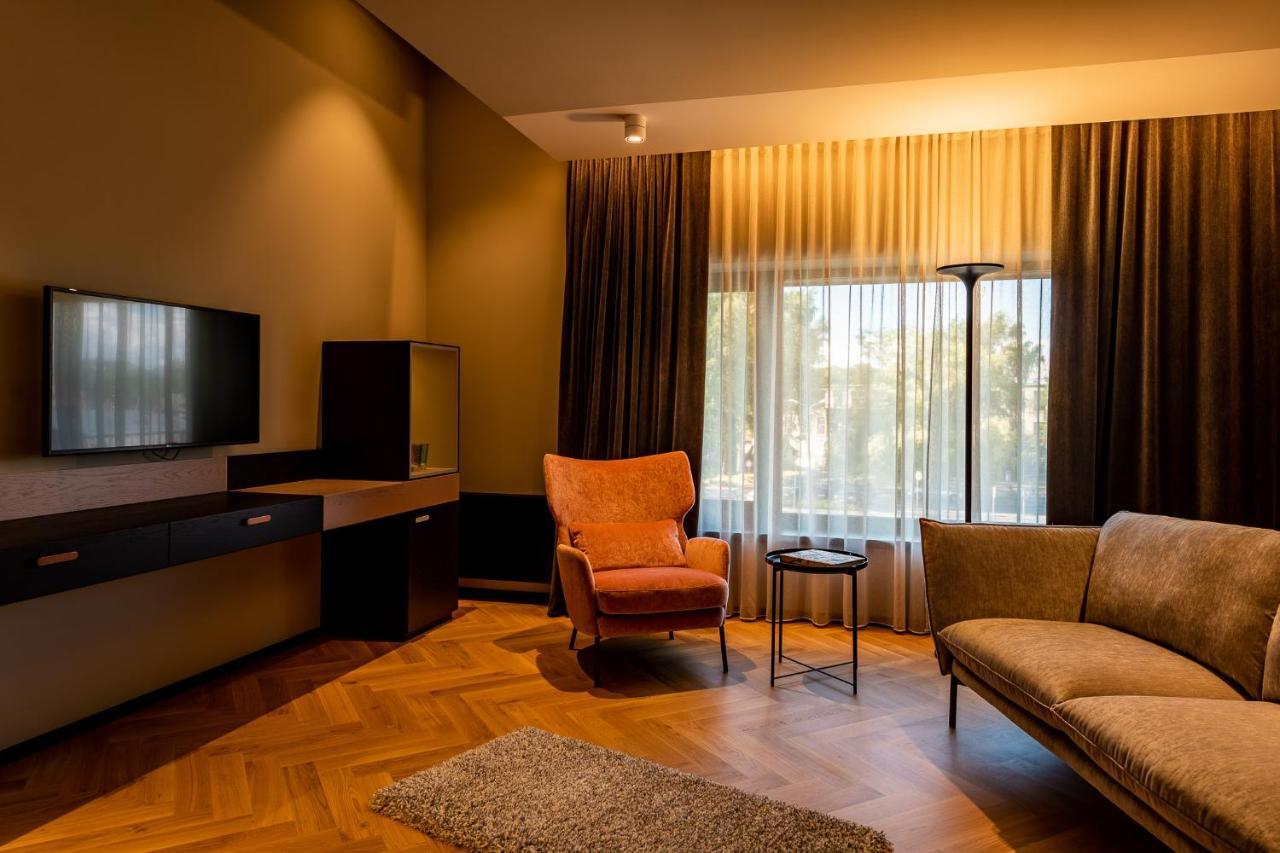 Maestro Design Hotel Liepāja Екстериор снимка